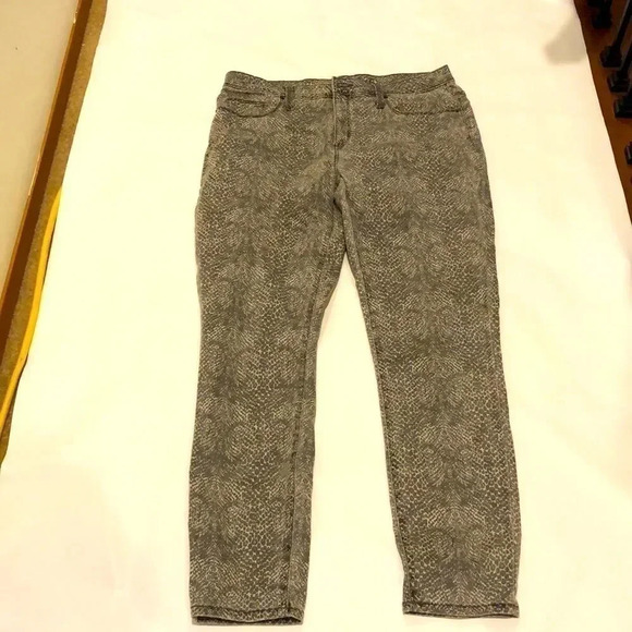 UNIVERSAL thread snake skin high rise skinny jeans - Picture 1 of 11